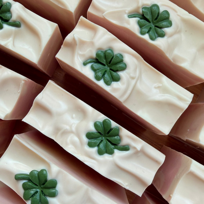 Jabón Artesanal Lucky Charm, 4 oz - Sarelle Soap Company