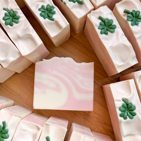 Jabón Artesanal Lucky Charm, 4 oz - Sarelle Soap Company